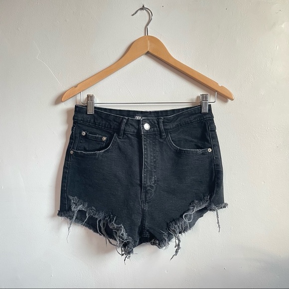 Zara | High rise denim shorts - Picture 3 of 10